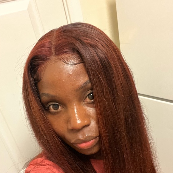 Closure wig - Picture 2 of 2